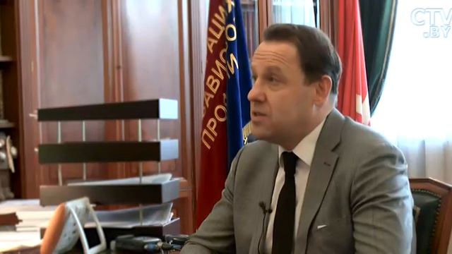 То, что происходит в Беларуси, мне очень нравится: Александр Запесоцкий в «Простых вопросах»