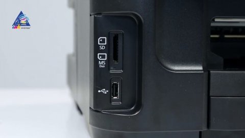 МФУ Epson Workforce WF-7610 - обзор и комплектация