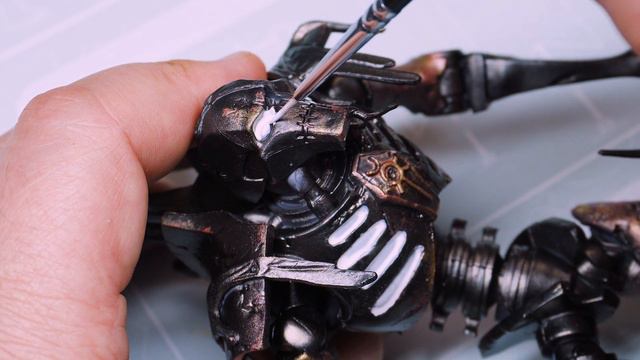 Renovando juguetes coleccionables: Pintando un Necron!