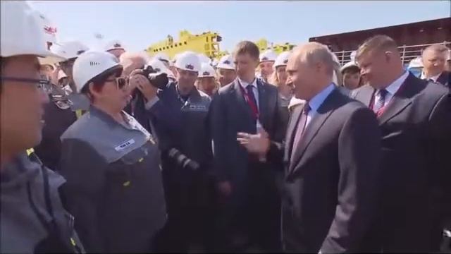 В общественной сети скрывают диалог с работниками завода Звезда, о средней заработной плате!