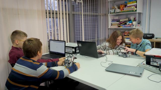 ДРУГАЯ ПРОДЛЕНКА | РЕКЛАМНЫЙ РОЛИК ДЛЯ СОЦСЕТЕЙ.mp4