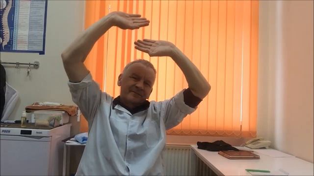 Как снять напряжение в плечах лопатках и грудном отделе позвоночника
