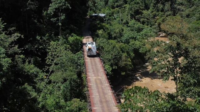 Abenteuerliche Brücken und Tunnel - mit dem Sprinter 4x4 über die "Vía Férrea" (Santander, KOL)