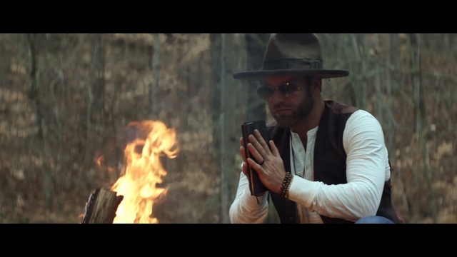 Drake White - Makin’ Me Look Good Again