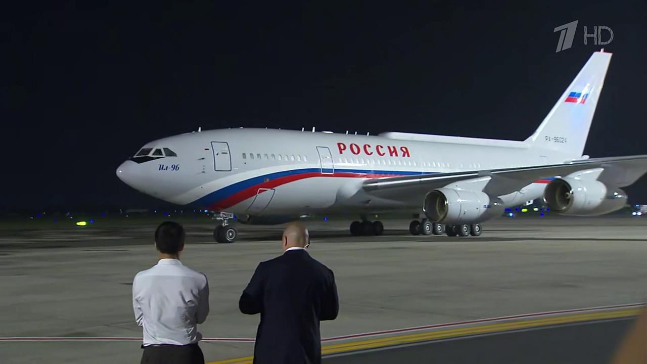Начинается двухдневный государственный визит президента России во Вьетнам