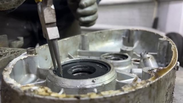 РЖАВЫЙ JAWA - РЖАВАЯ ЯВА РЕСТАВРАЦИЯ | Востановление двухтактного двигателя Jawa 350 см 3
