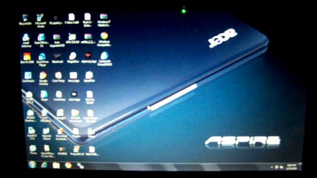 Acer Aspire 1410 - Core 2 Solo - Windows 7