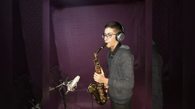 Besame mucho saxophoneCelil Haciyev