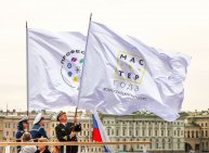 Церемония эстафеты передачи флага конкурса «Мастер года» в Петропавловской крепости