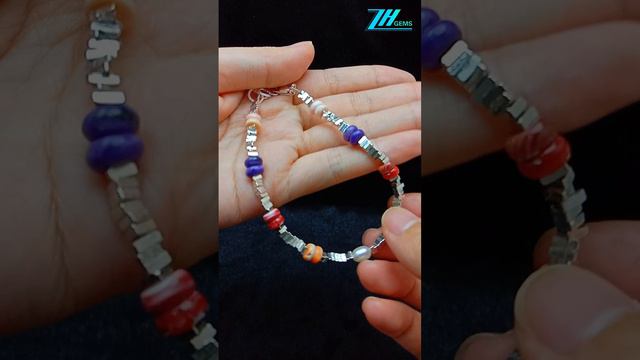 Free-shape Natural turquoise and orange  spiny oyster roundle beads with 925 silver bracelet