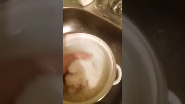 Рис, из пластика. Осторожно!