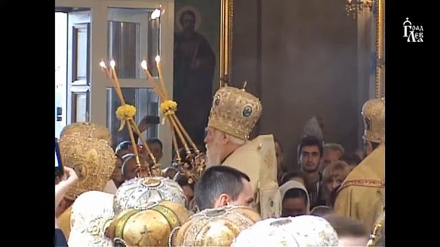 Патріарша Божественна Літургія у Введенському храмі смт. Брюховичі