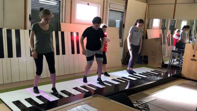Libertango 🎹🎶🎹🎶 by Young piano dancers 🎹🎶🎹🎶