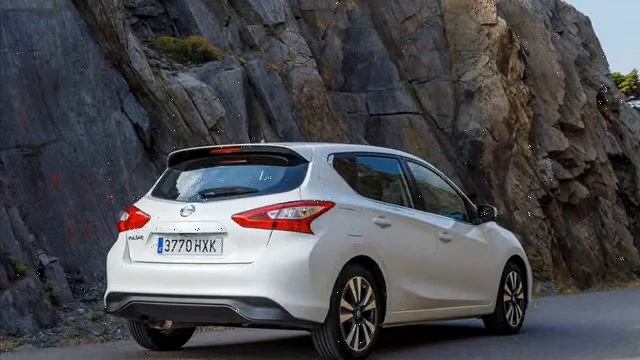 All New 2015 Nissan Pulsar EU Spec White Exterior Part 2