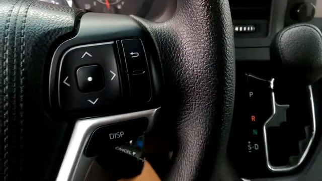 2016 Toyota Sienna LE FWD walk around video