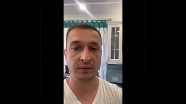 Якісна кухня. Як вибрати кухню? Що впливає на ціну кухні? Фурнітура. Матеріал кухні. Стільниця.