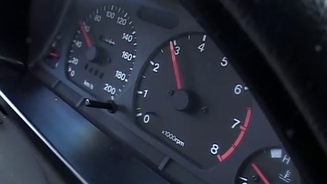 Suzuki a Swift 1.0 használt teszt Gajdos Tamás műsorvezetésével