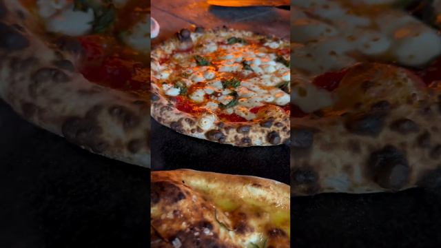 🍕ПЕЧЁМ В ПЕЧИ БАРБЕКЮ-КОМПЛЕКСА ИТАЛЬЯНСКУЮ ПИЦЦУ! Пища богов😋! Смотреть заказчикам #shorts