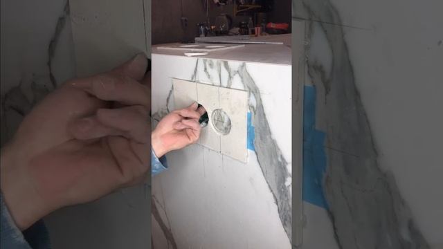 Сложно найти мастера, который сделает из плитки розетки, думаю, уровень мастера максимальный ?
