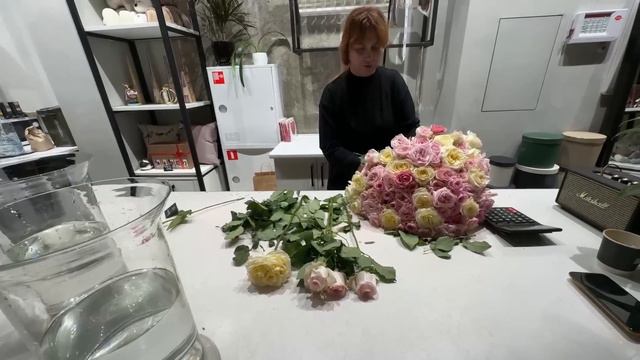 БУСТЕР СДЕЛАЛ ДИЛАРЕ ДОРОГОЙ ПОДАРОК / БУСТЕР ПОТРАТИЛ ВСЕ ДЕНЬГИ НА ПОДАРОК ДИЛАРЕ / BUSTER ROFLS