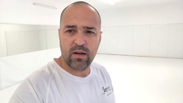 CUM SA CASTIGI BANI DIN BRAZILIAN JIU-JITSU !!