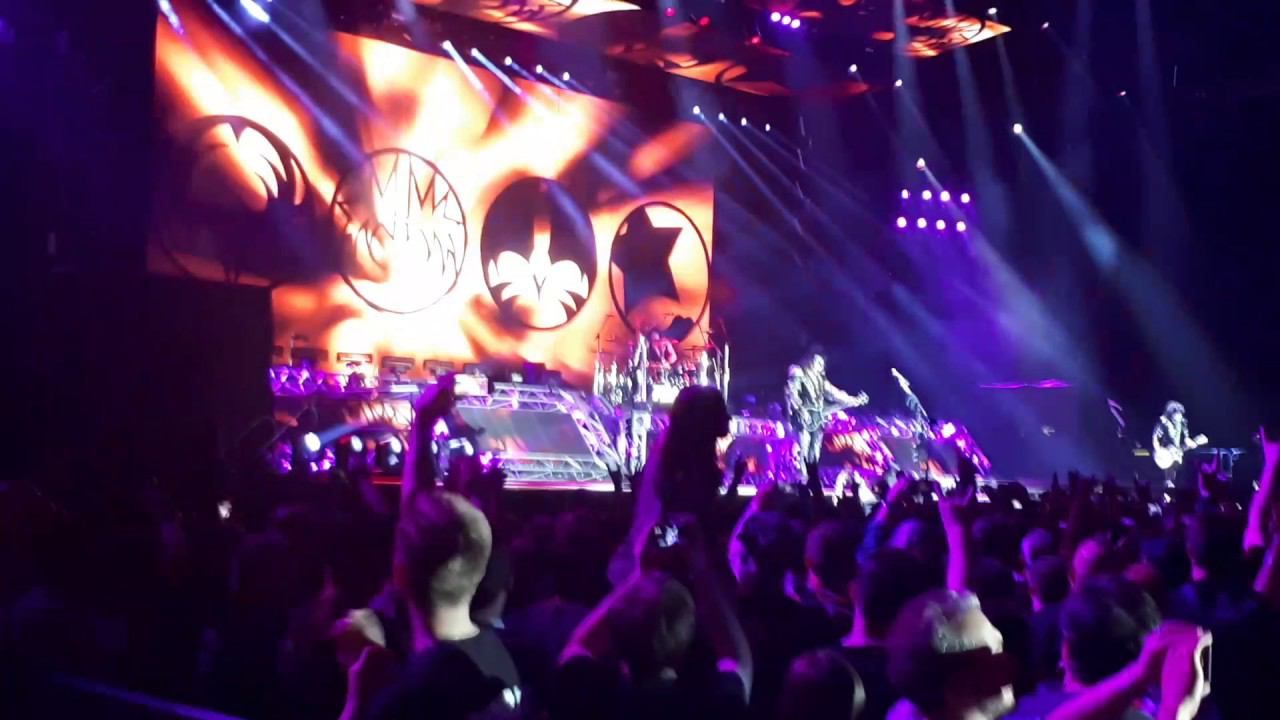 Концерт группы Kiss в Москве 01.05.2017