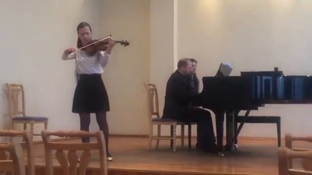 Сен-Санс, Рондо-Капрччиозо (фрагм).Лиза Мухаметова(скр.), А.Александров(ф-но) препод.Татьяна Корчма