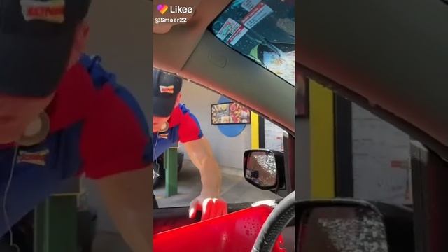 быстрая доставка еды в машину