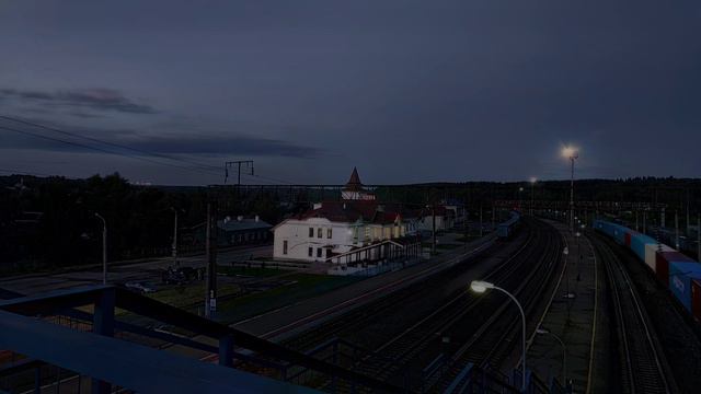 Вечер у вокзала