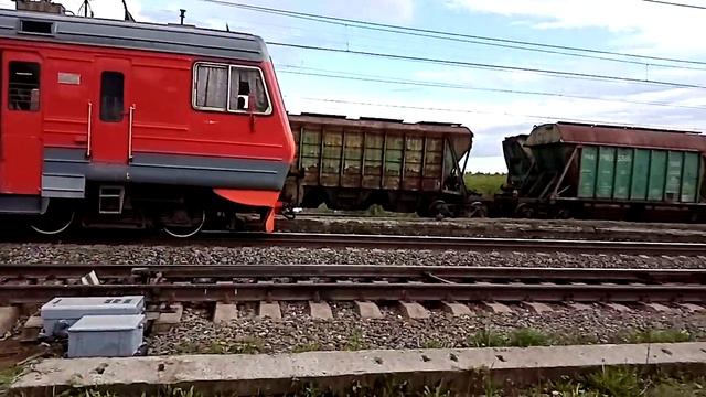 Электричка эд4м 1004/1003 сообщением Пермь - 2 балезино