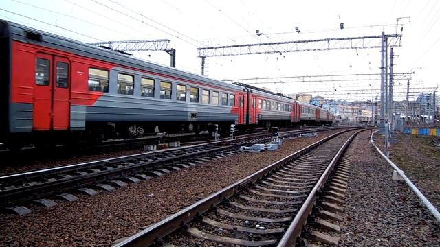 Электропоезд ЭД2Т-0033 (ТЧ-3) пригородный поезд № 6105, Москва-Каланчёвская - Серпухов.
