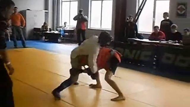 Секция рукопашного боя на соревнованиях  В Чемпионате Донецкой области  по боевому самбо Бой Малахо