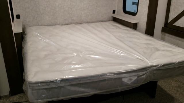 2019 .5 SALEM 32RLDS Travel Trailer By Forestiver At Couch's RV Nation A RV Wholesaler - RV Reviews