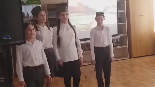 Песня "Медаль "За оборону Сталинграда", В. Фадина. 6а класс.