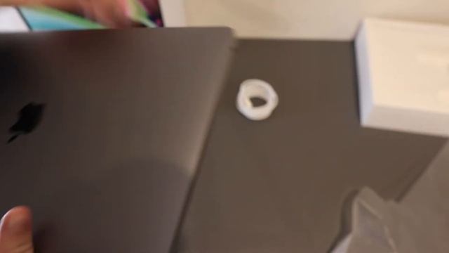Unboxing Macbook Pro 2020 With M1 Chip