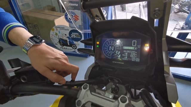Suzuki V strom 1050 XT al detalle. ✌️✌️