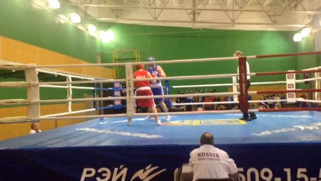 Пушкино 2014 год Саша Дымов в красном