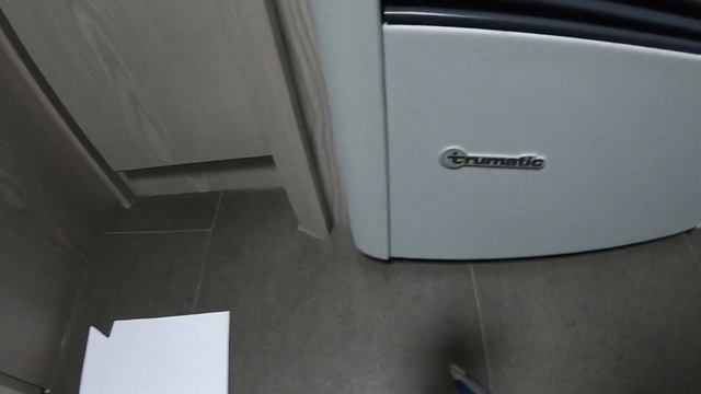 PVC BODEN IM WOHNWAGEN VERLEGEN - einfach und schick - wohnwagenwelt