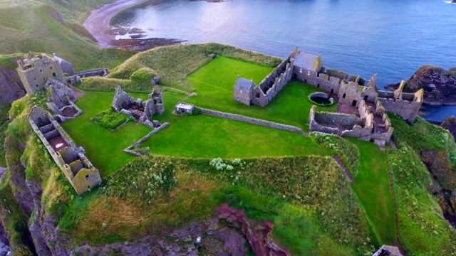 Dunnottar Castle (Stonehaven, Scotland) - DJI Phantom 4 Drone Flight 4K