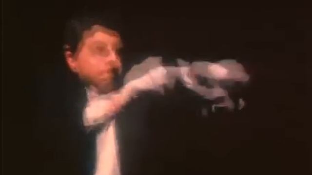 YouTube        - Rowan Atkinson - 'The Piano Player'.mp4