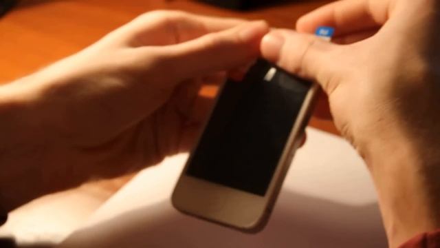 Как наклеить плёнку на iPhone и любой другой гаджет