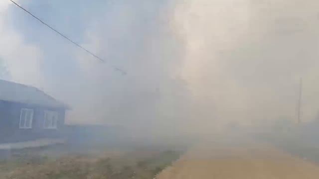 Сильный пожар в селе Половино-Черемхово 7 мая 2022 года