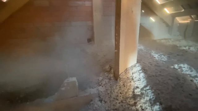 Задувка эковаты производство Тюмень , утепление легко и быстро, любой может это сделать сам .