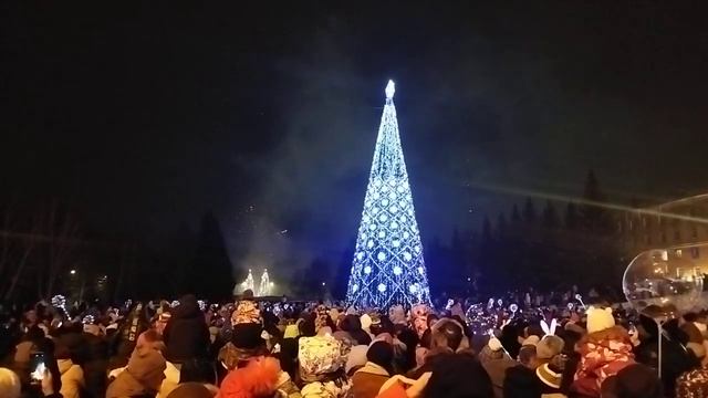 новогодний салют в Риддере 1 января 2023года  Всем Добра!