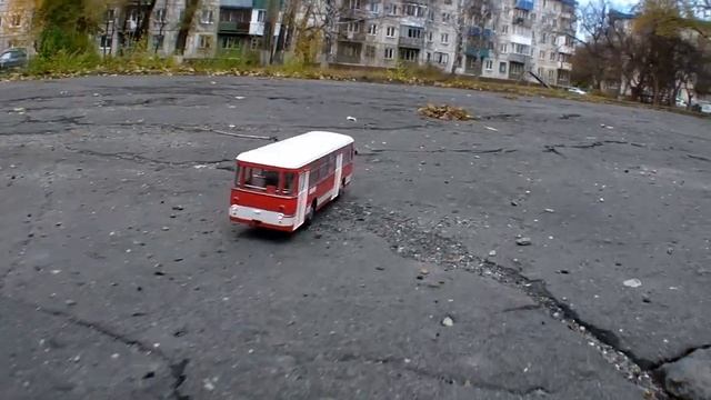 ТЕСТ ДРАЙВ RС автобусов Икарус-260 и ЛиАЗ-677Э модели от Classicbus в 43 масштабе