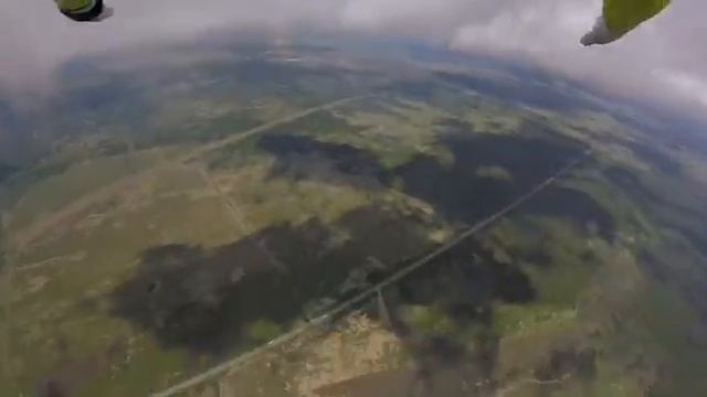 Прыжки - кувырки, чуть не сел на берёзу.