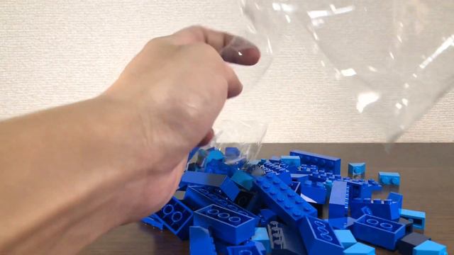 Распаковка и сборка Лего Классик 11717 ретро-граммофон