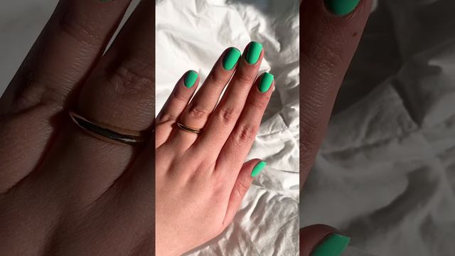 Green is the new millennial pink 😍