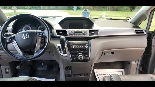 2011 Honda Odyssey with navigation system and DVD system