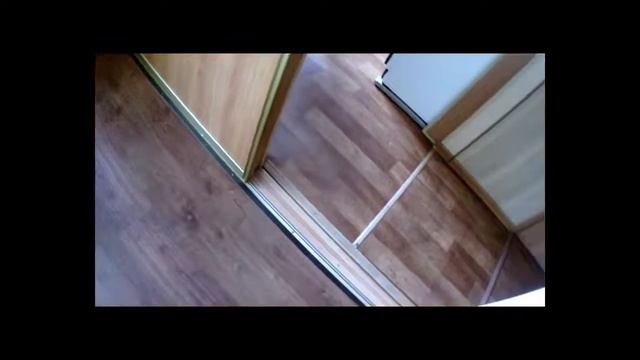 Шкаф-купе, стальная система Командор замена нижней рельс и роликов, как новенький